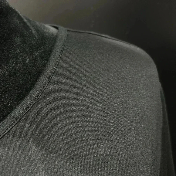 Cyrus long sleeve round neck stretch black/zebra print top – 2X - Picture 5 of 12